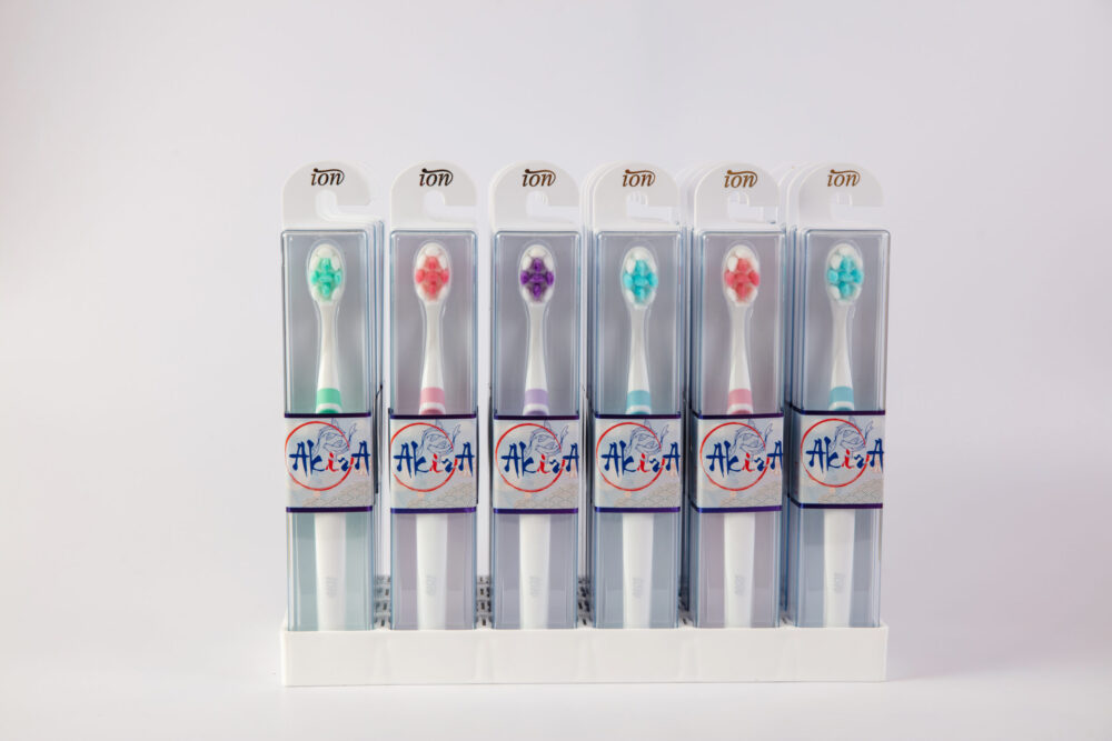 Bàn chải Ion Akira (Người lớn)