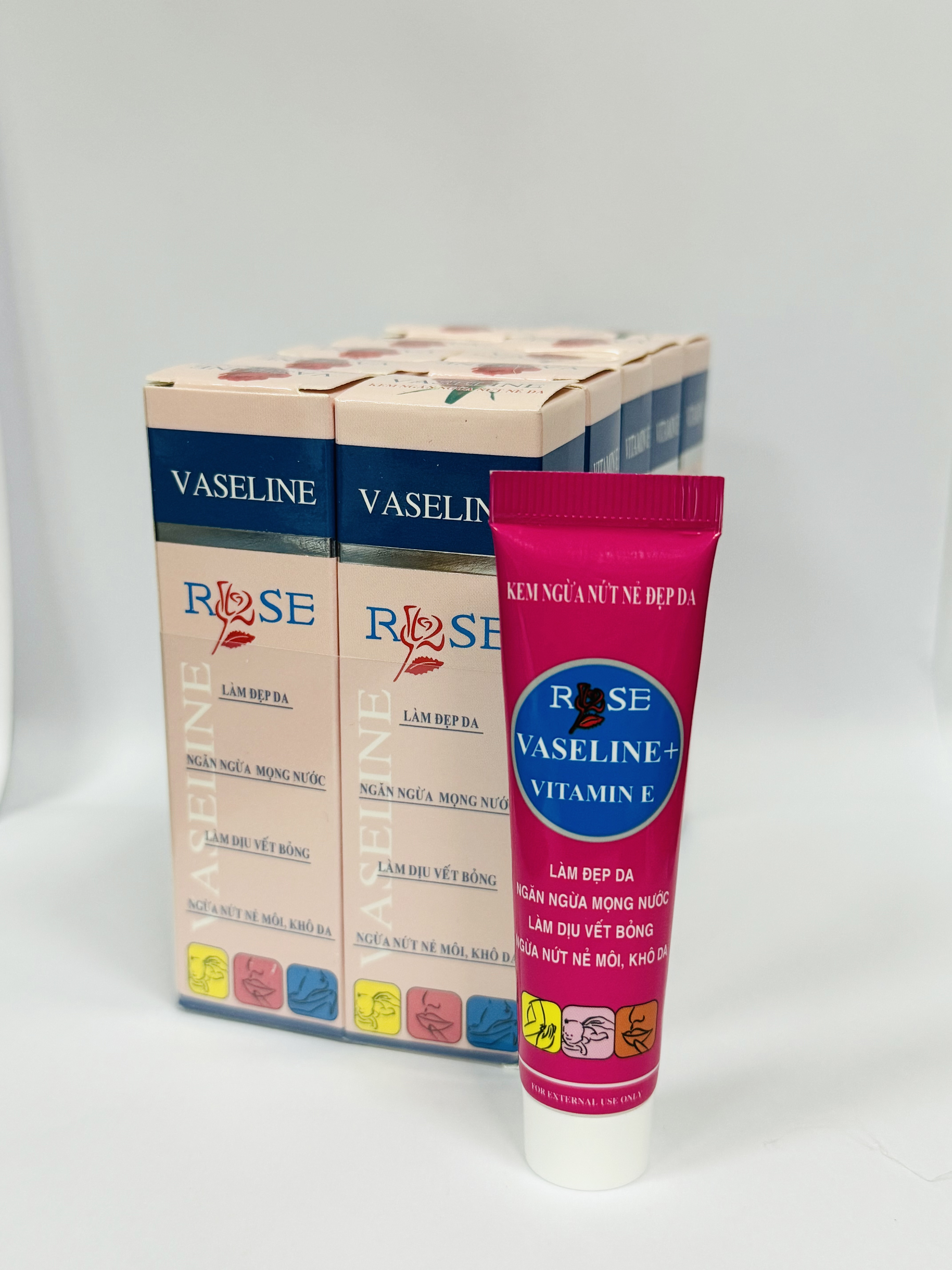 Vaseline Hoa hồng tuýp