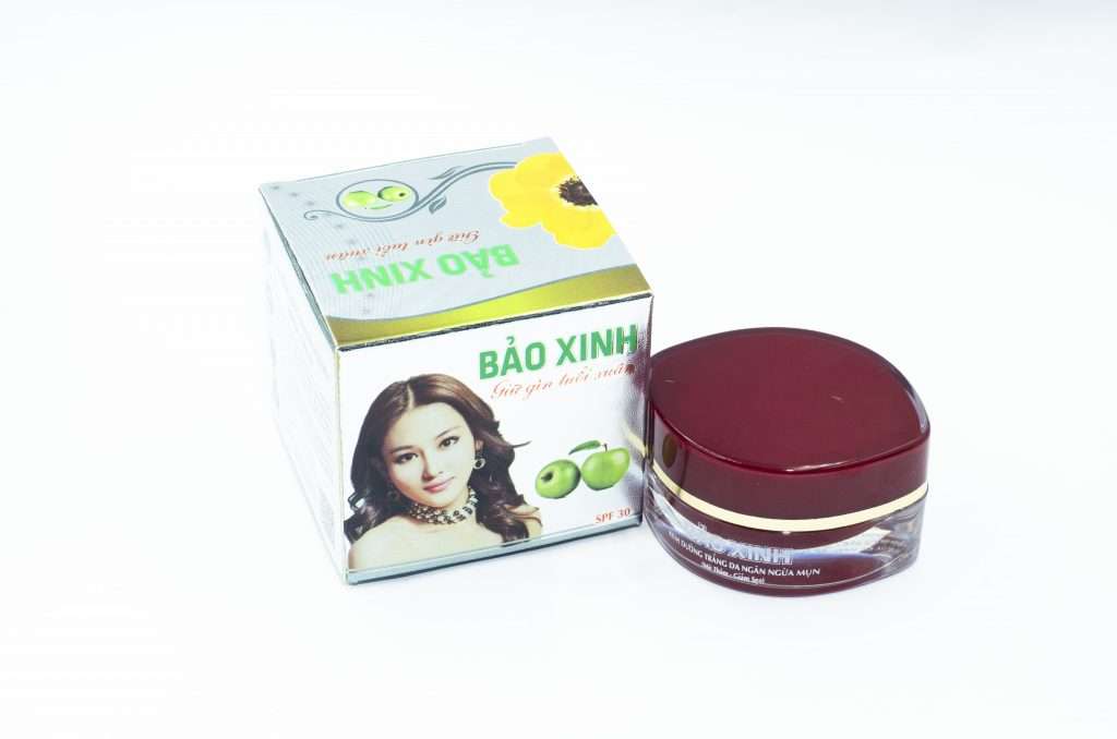 Bảo Xinh kem Dưỡng Trắng Ngừa Mụn 25g (Trắng)