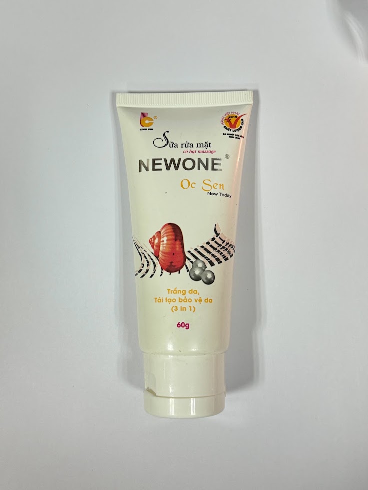 New One Sữa Rửa Mặt 60g