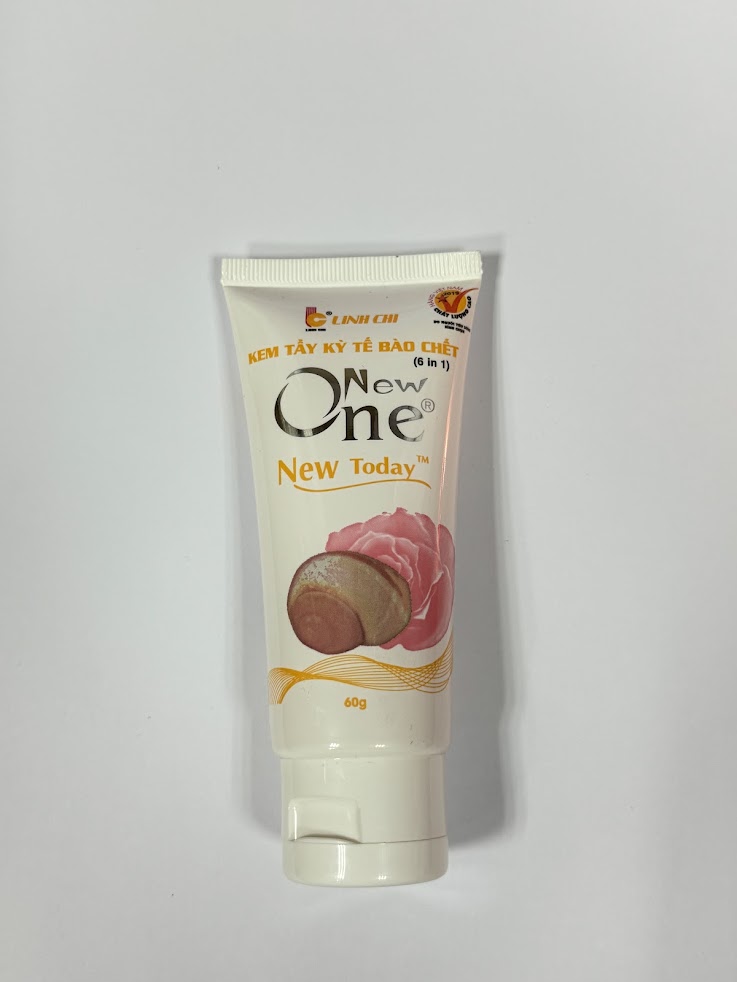 New One Tẩy da chết Linh Chi 60g